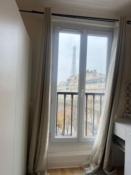Appartement Paris Vue Tour Eiffel Trocadero Esterno foto